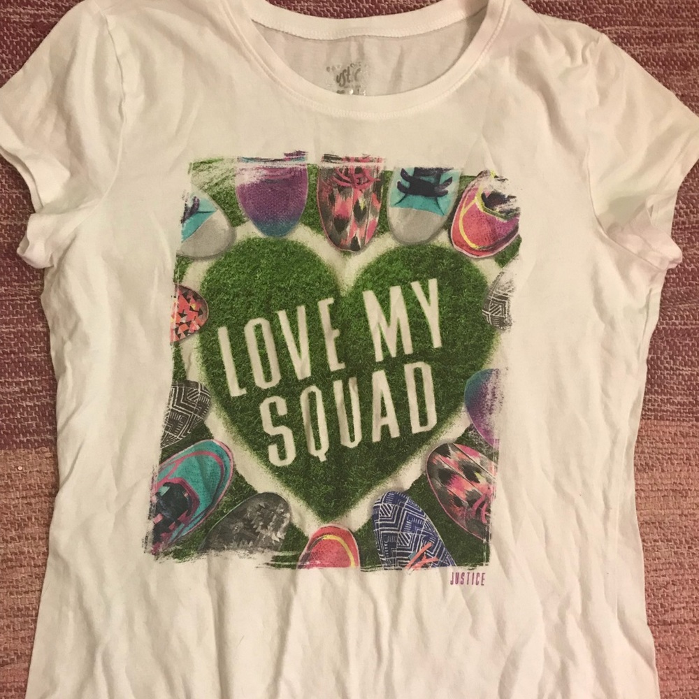 A girls shirt